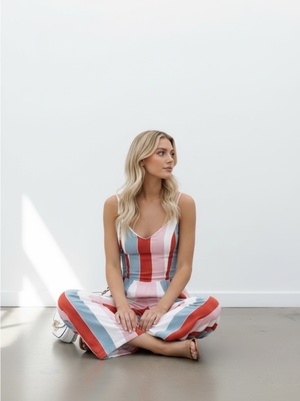 Stripe jumpsuit - Picture 2 of 4